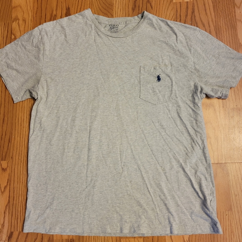 Ralph Lauren tshirt size M